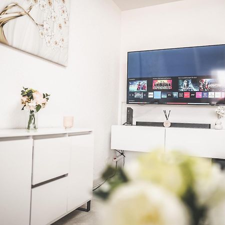Luxus Maisonette Wohnung Am See, Wehome Premium Sankt Leon-Rot Exteriér fotografie