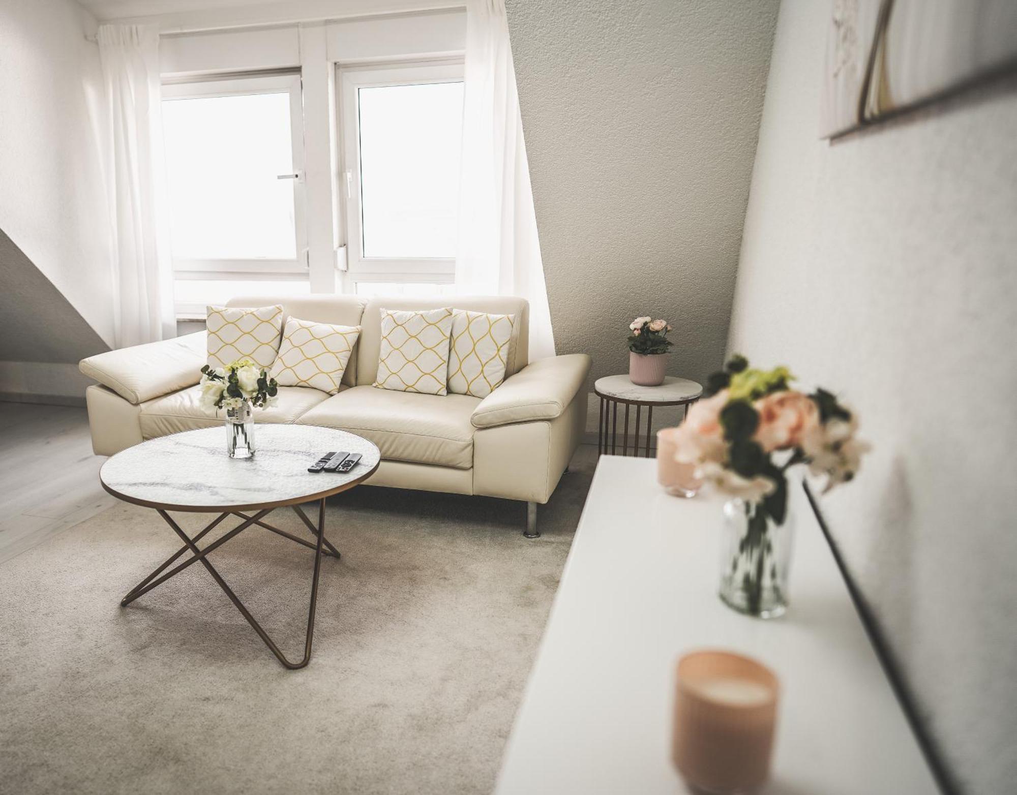 Luxus Maisonette Wohnung Am See, Wehome Premium Sankt Leon-Rot Exteriér fotografie