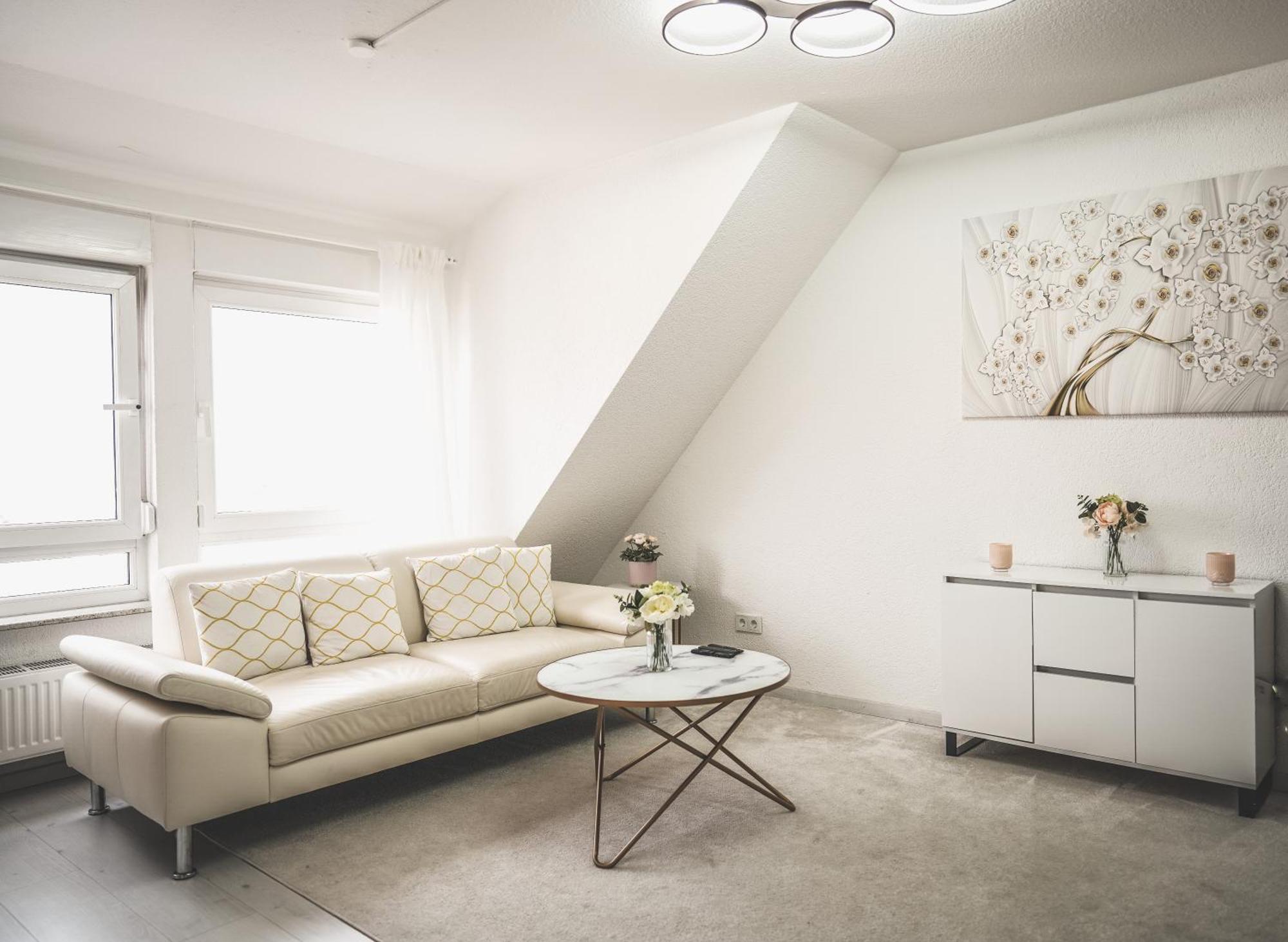 Luxus Maisonette Wohnung Am See, Wehome Premium Sankt Leon-Rot Exteriér fotografie